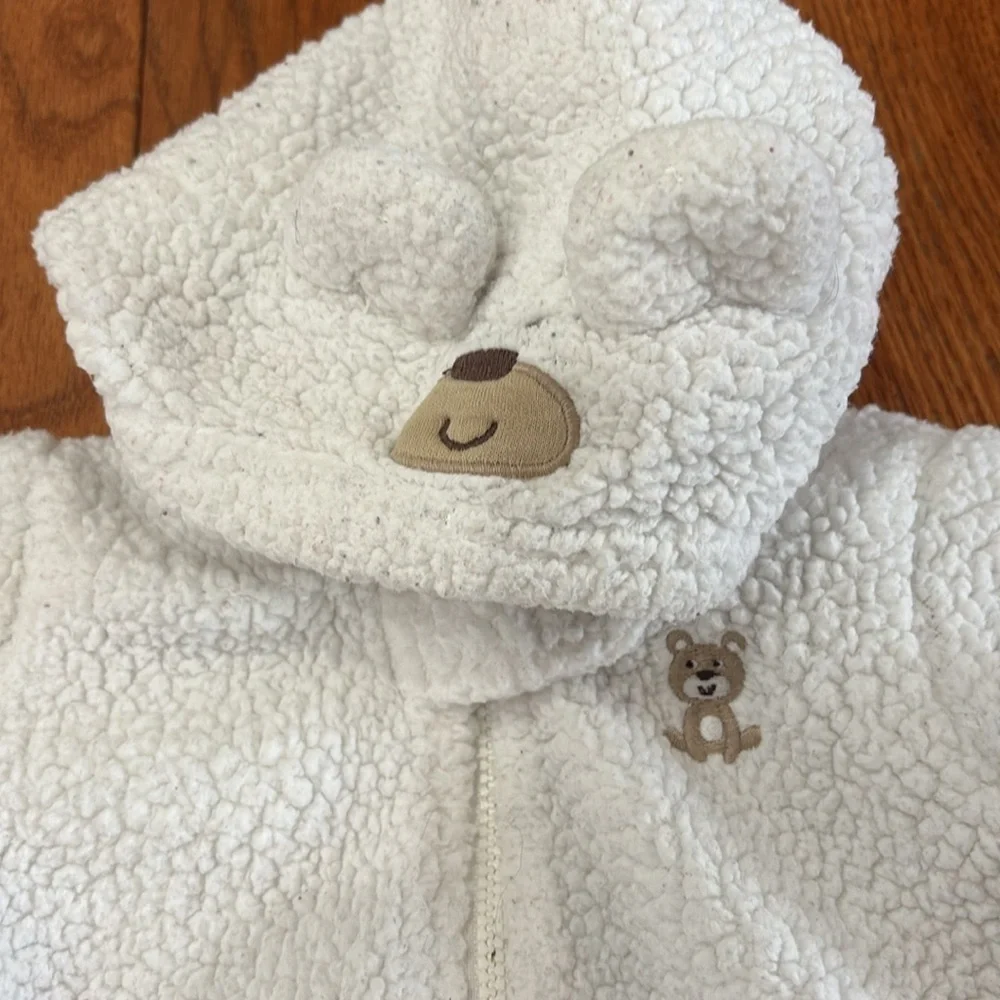 Carters 3 months Baby Hooded Quilted Jumpsuit with hood and little bear feet